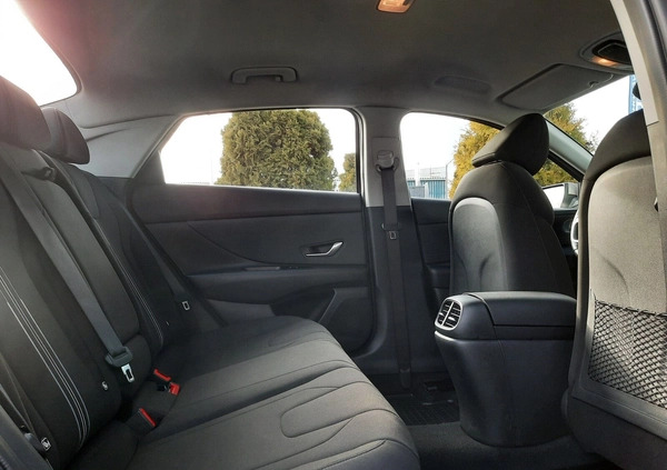 Hyundai Elantra cena 103900 przebieg: 9979, rok produkcji 2023 z Pułtusk małe 436